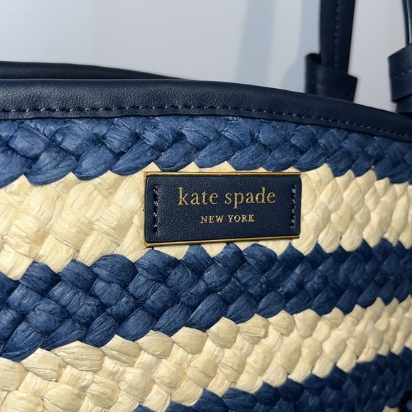NWT! $378 kate spade Shore Thing Dragonfly Embellished Striped Straw Large Tote - Picture 13 of 17